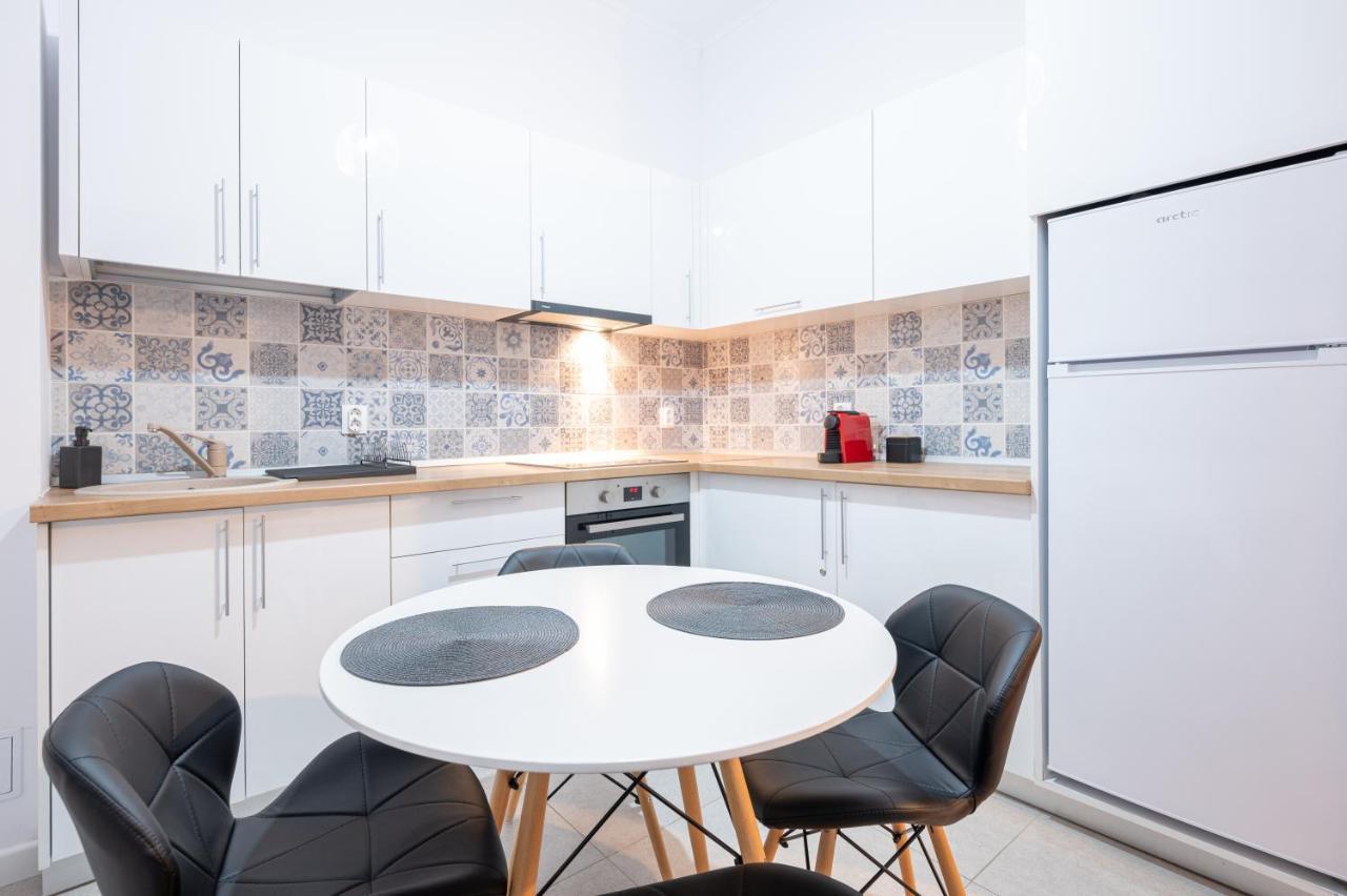 Tei Apartments ออราแด ภายนอก รูปภาพ